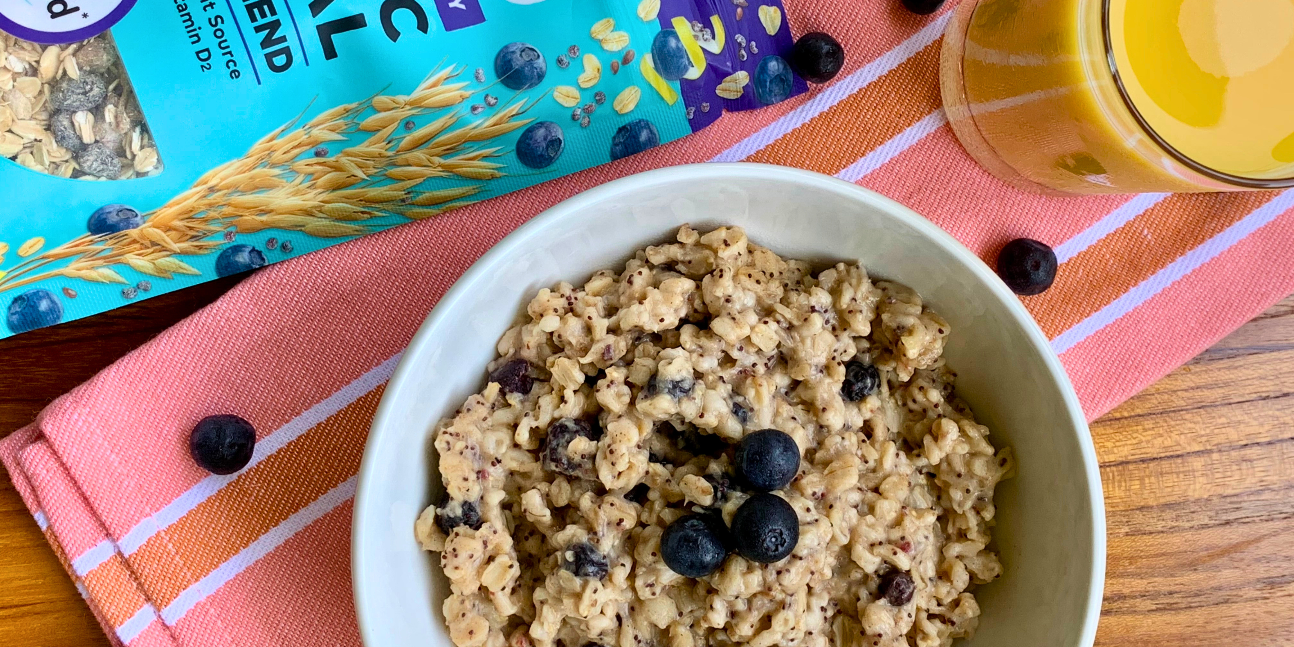 bowl of zego blueberry lemon poppy superfood oatmeal